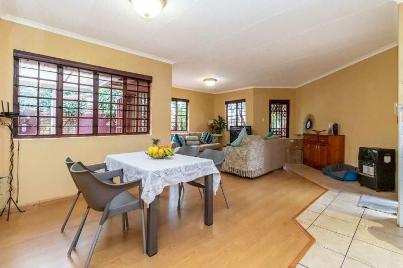 To Let 3 Bedroom Property for Rent in Weltevreden Park Gauteng