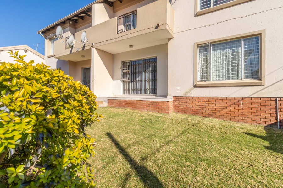 To Let 2 Bedroom Property for Rent in Ferndale Gauteng