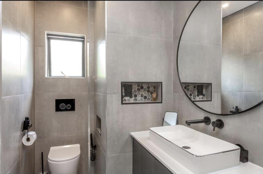 To Let 1 Bedroom Property for Rent in Morningside Gauteng