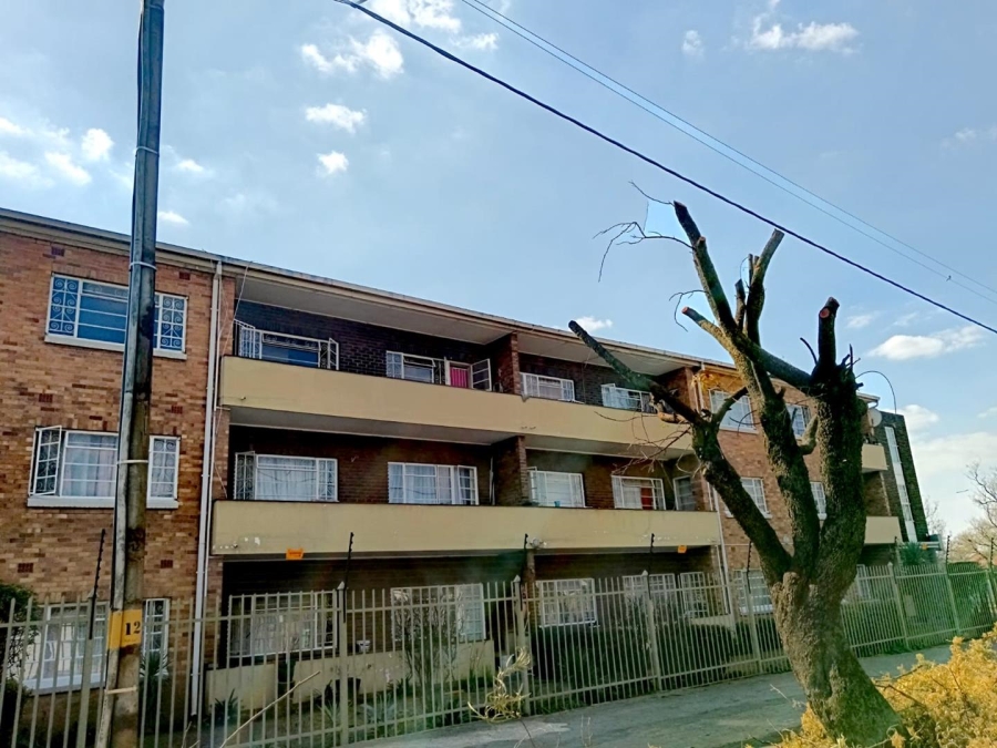 1 Bedroom Property for Sale in Lambton Gauteng