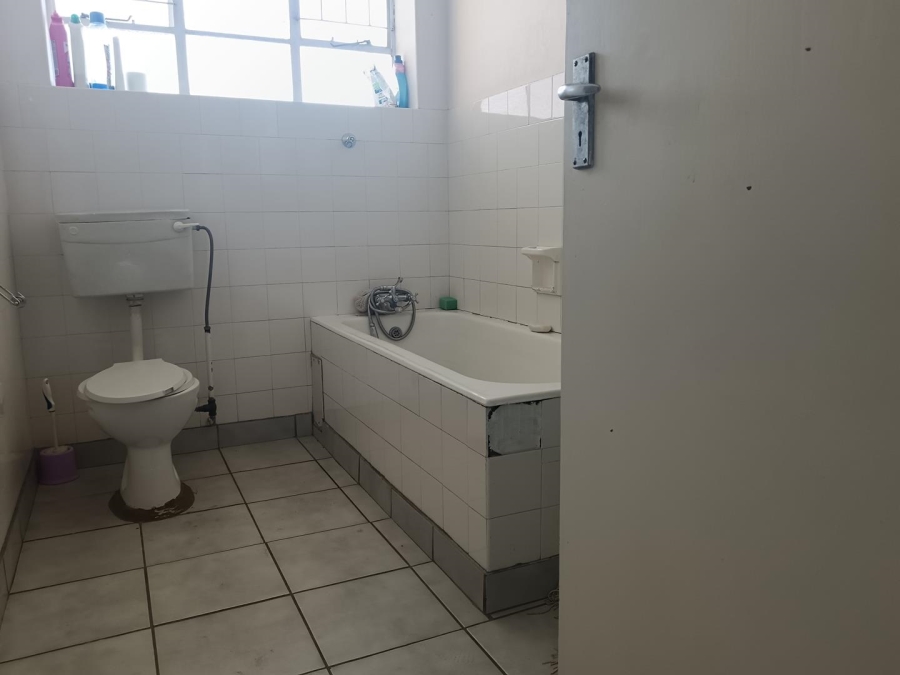 1 Bedroom Property for Sale in Lambton Gauteng