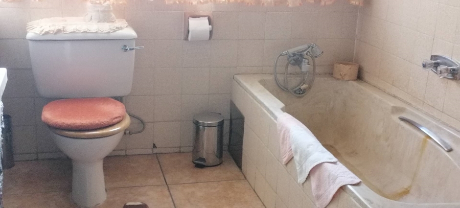4 Bedroom Property for Sale in Spaarwater Gauteng