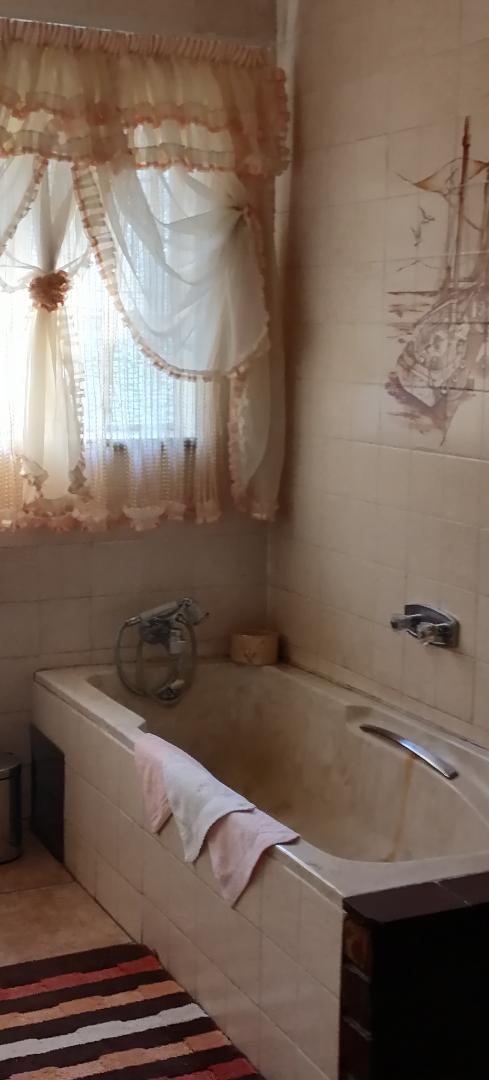 4 Bedroom Property for Sale in Spaarwater Gauteng