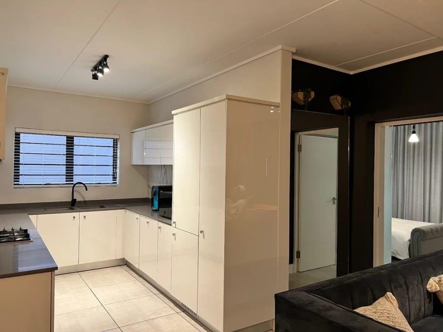 To Let 3 Bedroom Property for Rent in Waterfall Gauteng