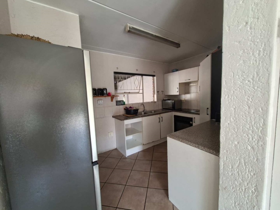 3 Bedroom Property for Sale in Buccleuch Gauteng