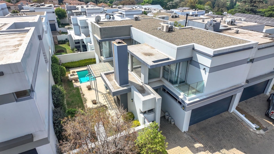 3 Bedroom Property for Sale in Bryanston Gauteng
