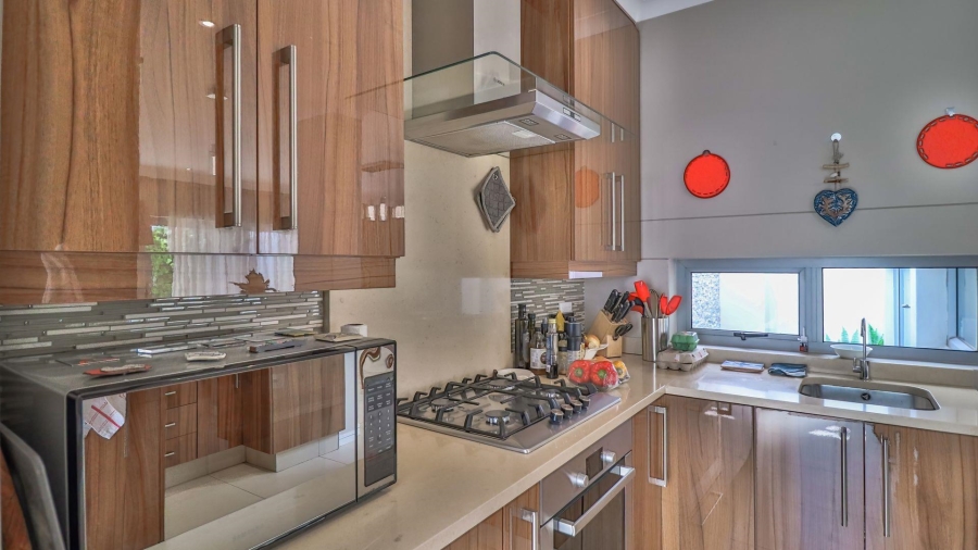 3 Bedroom Property for Sale in Bryanston Gauteng