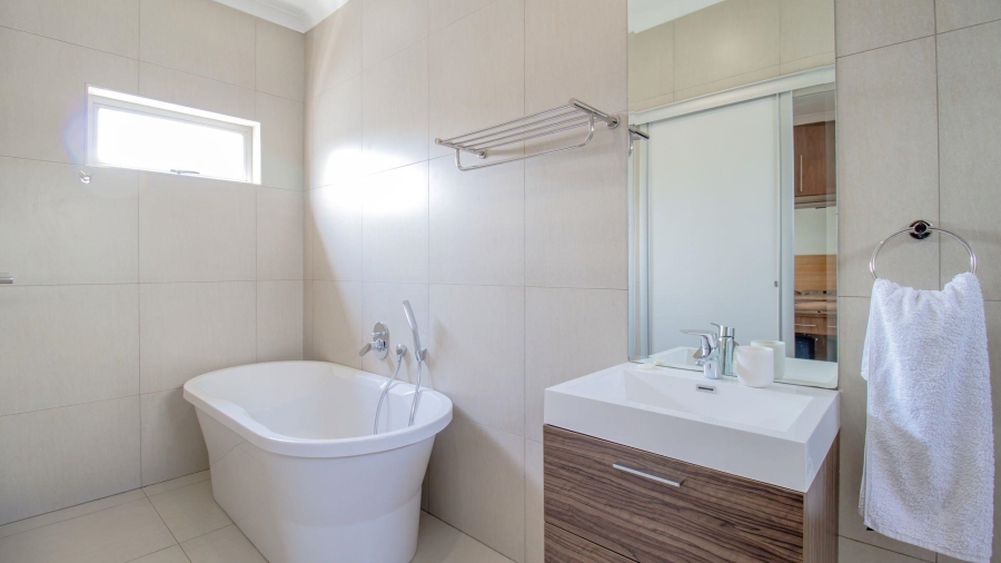 3 Bedroom Property for Sale in Bryanston Gauteng