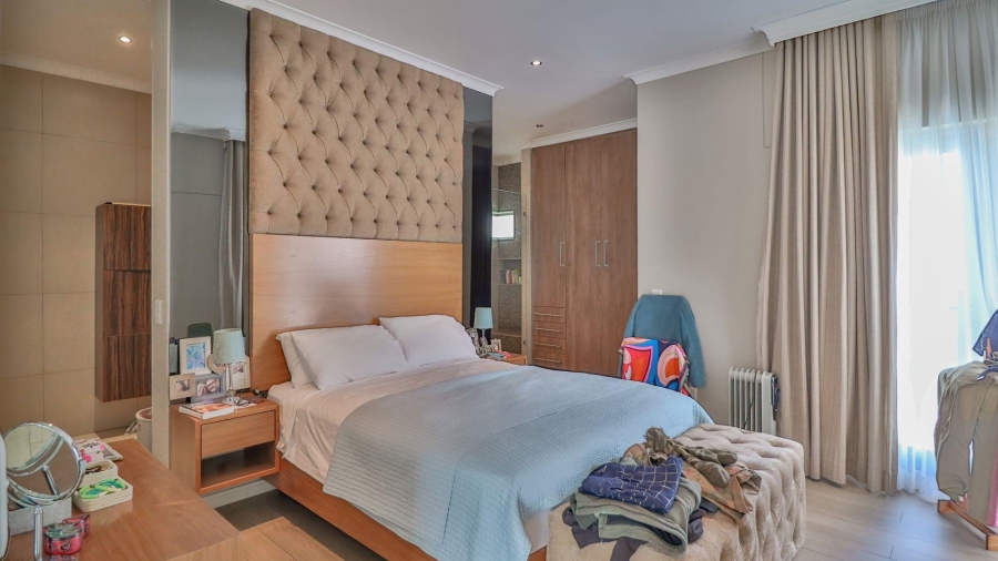 3 Bedroom Property for Sale in Bryanston Gauteng