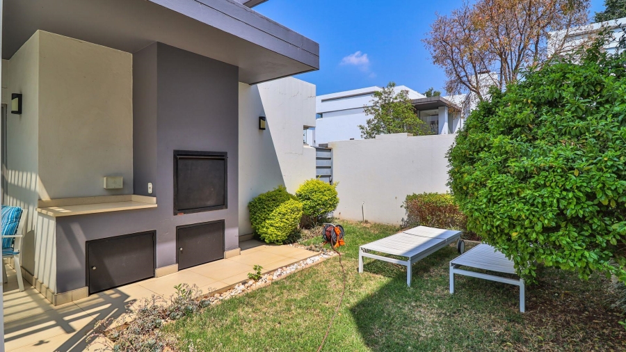 3 Bedroom Property for Sale in Bryanston Gauteng