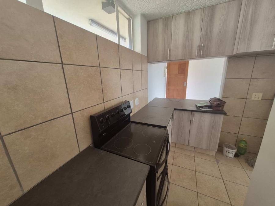 1 Bedroom Property for Sale in Mountain View Gauteng