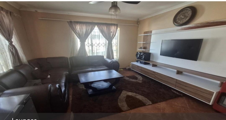 3 Bedroom Property for Sale in Birch Acres Gauteng