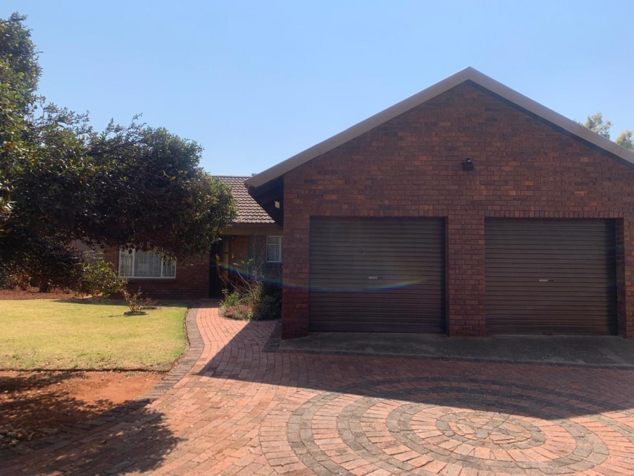 3 Bedroom Property for Sale in Birchleigh Gauteng