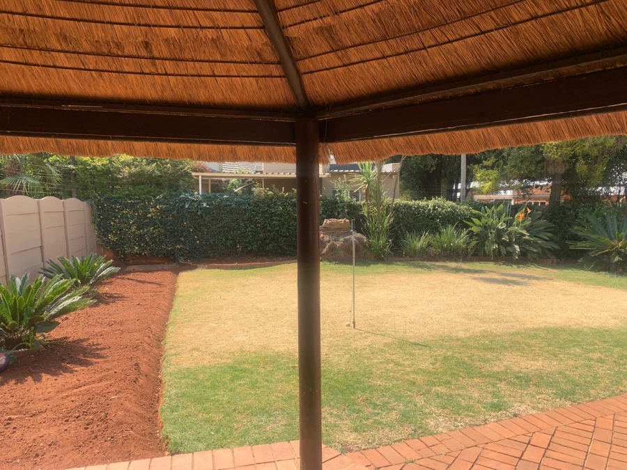 3 Bedroom Property for Sale in Birchleigh Gauteng