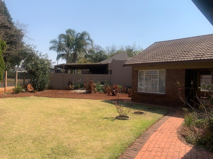 3 Bedroom Property for Sale in Birchleigh Gauteng
