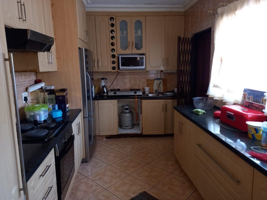 4 Bedroom Property for Sale in Birch Acres Gauteng