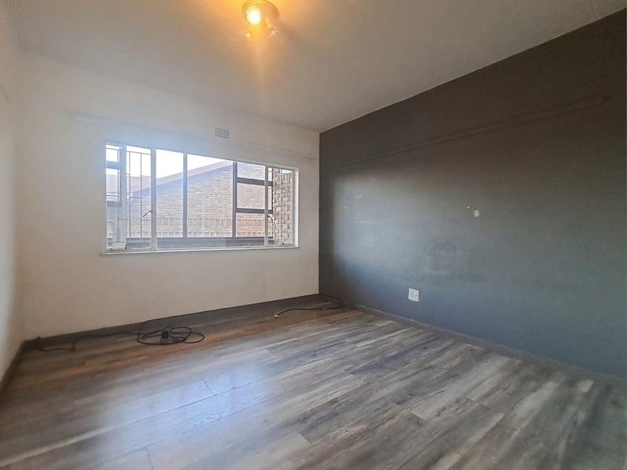 2 Bedroom Property for Sale in Albemarle Gauteng