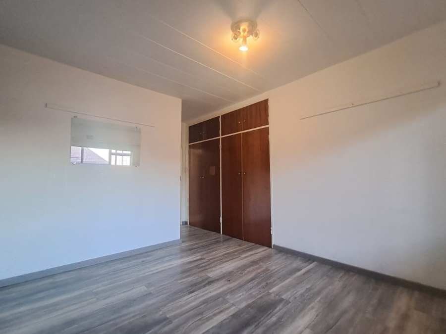 2 Bedroom Property for Sale in Albemarle Gauteng