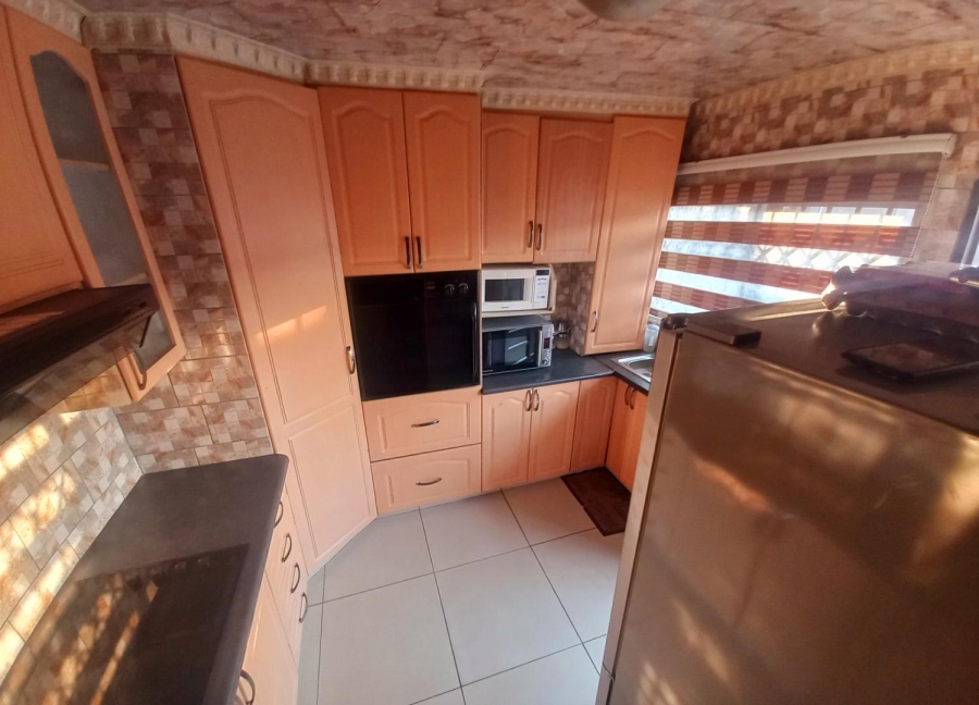 3 Bedroom Property for Sale in Atteridgeville Gauteng