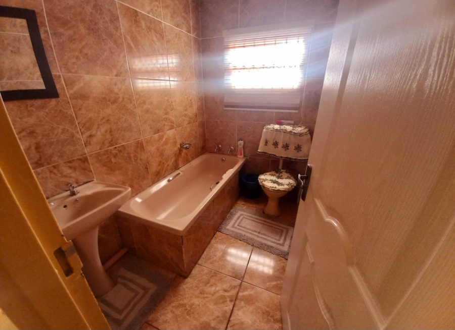 3 Bedroom Property for Sale in Atteridgeville Gauteng