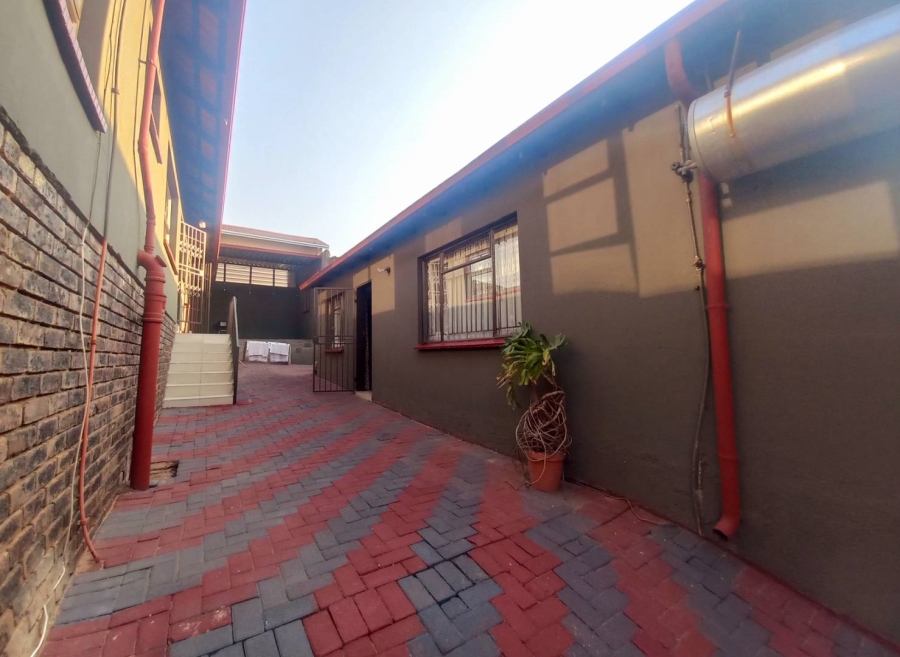 3 Bedroom Property for Sale in Atteridgeville Gauteng