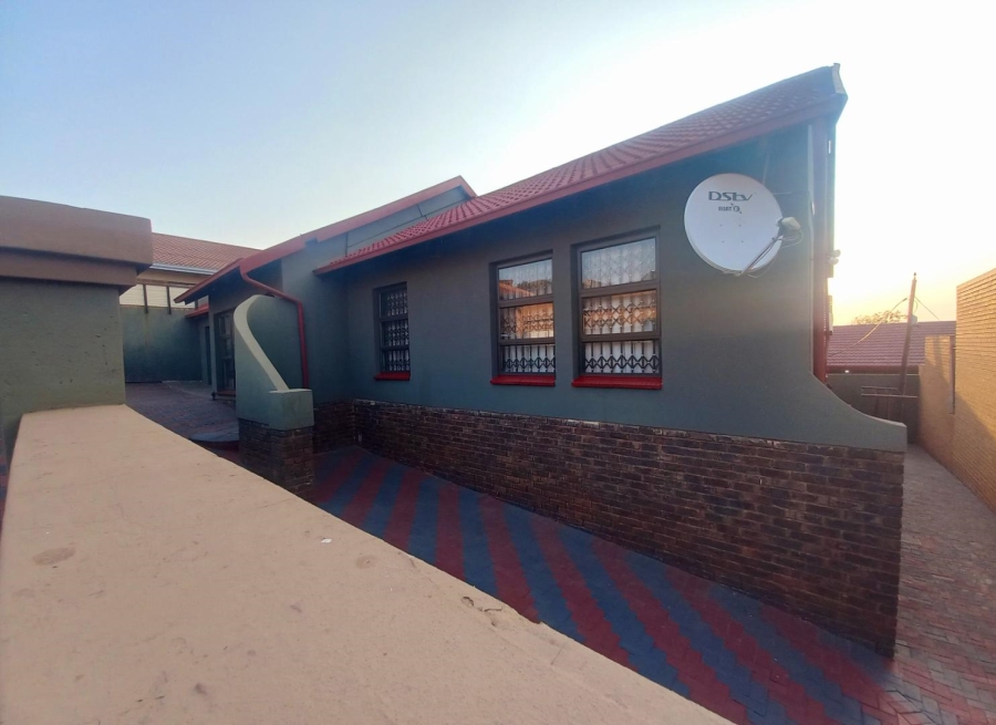 3 Bedroom Property for Sale in Atteridgeville Gauteng