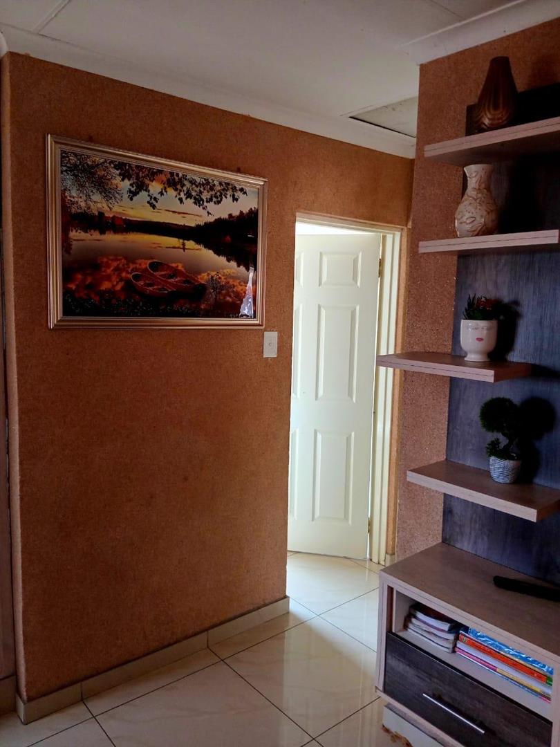 2 Bedroom Property for Sale in Alliance Gauteng
