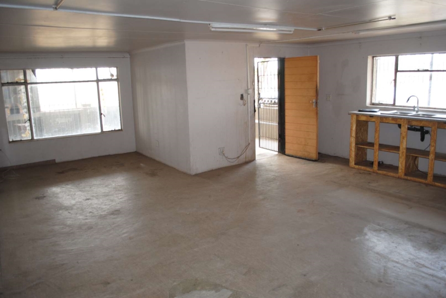 3 Bedroom Property for Sale in Nelsonia Gauteng