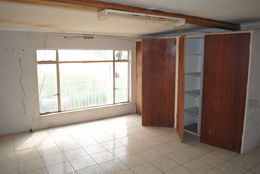 3 Bedroom Property for Sale in Nelsonia Gauteng