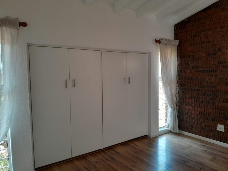 2 Bedroom Property for Sale in The Hill Gauteng