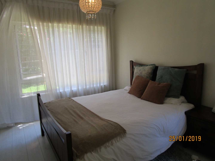 To Let 1 Bedroom Property for Rent in Bryanston Gauteng