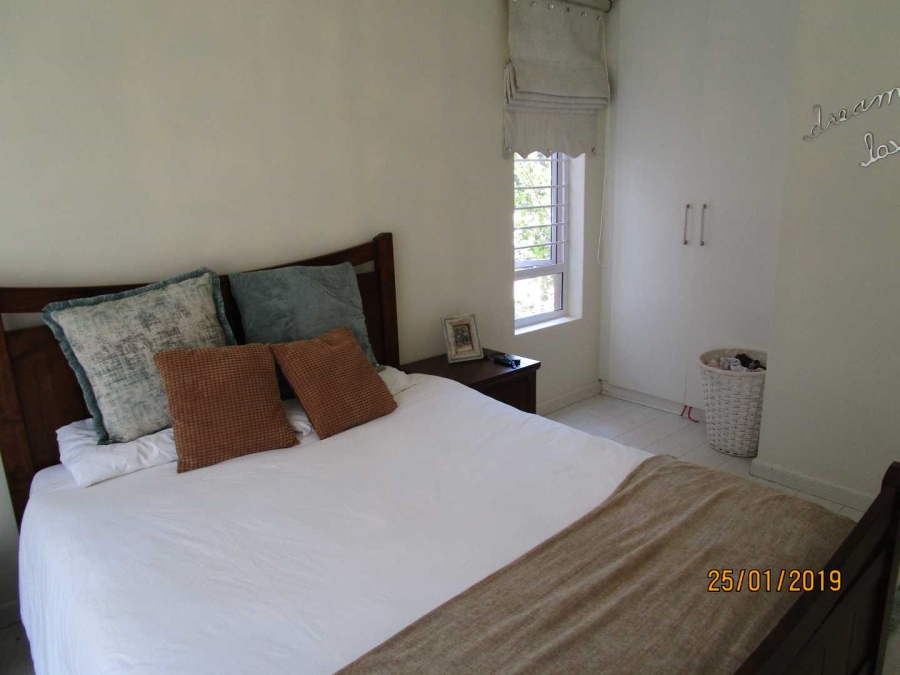 To Let 1 Bedroom Property for Rent in Bryanston Gauteng