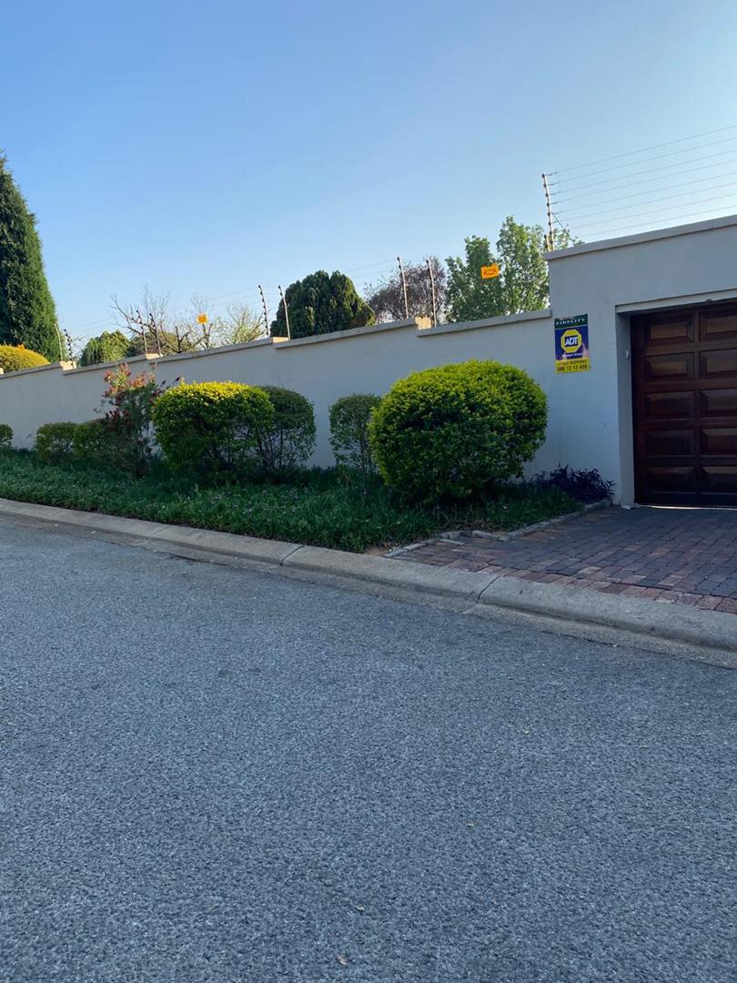 To Let 4 Bedroom Property for Rent in Kelvin Gauteng