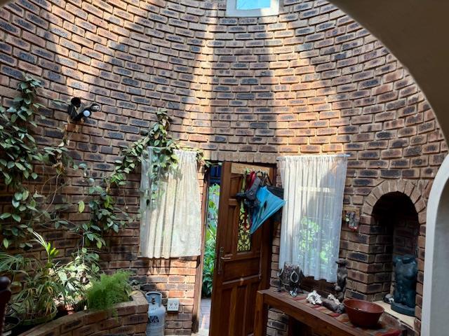 4 Bedroom Property for Sale in Newlands Gauteng