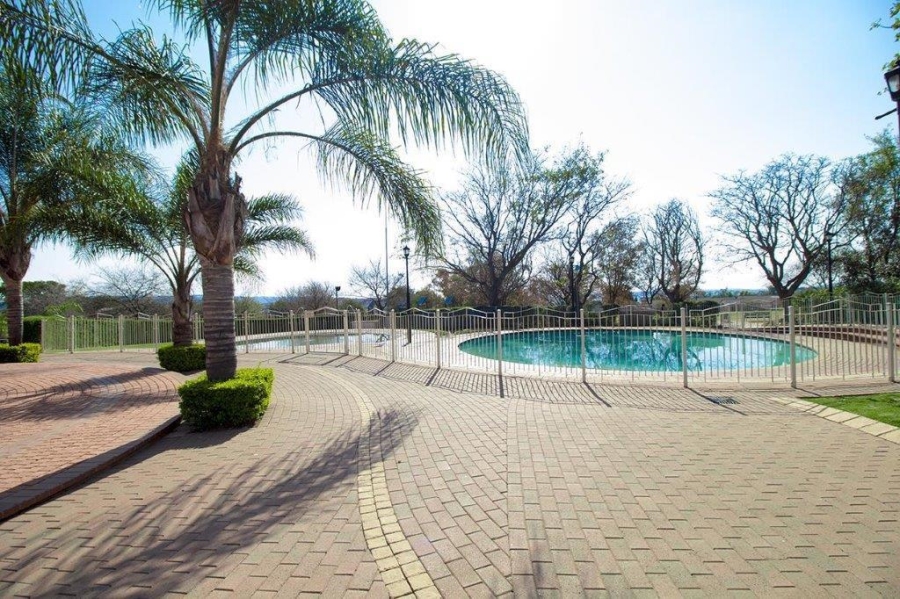 2 Bedroom Property for Sale in Mooikloof Ridge Gauteng