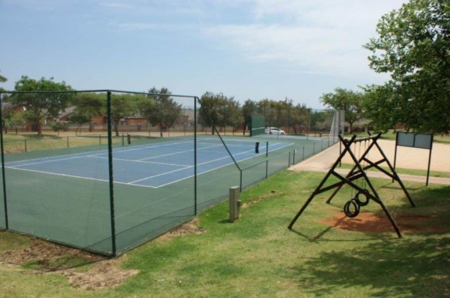 2 Bedroom Property for Sale in Mooikloof Ridge Gauteng