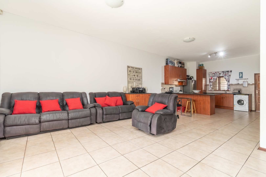 3 Bedroom Property for Sale in Weltevreden Park Gauteng