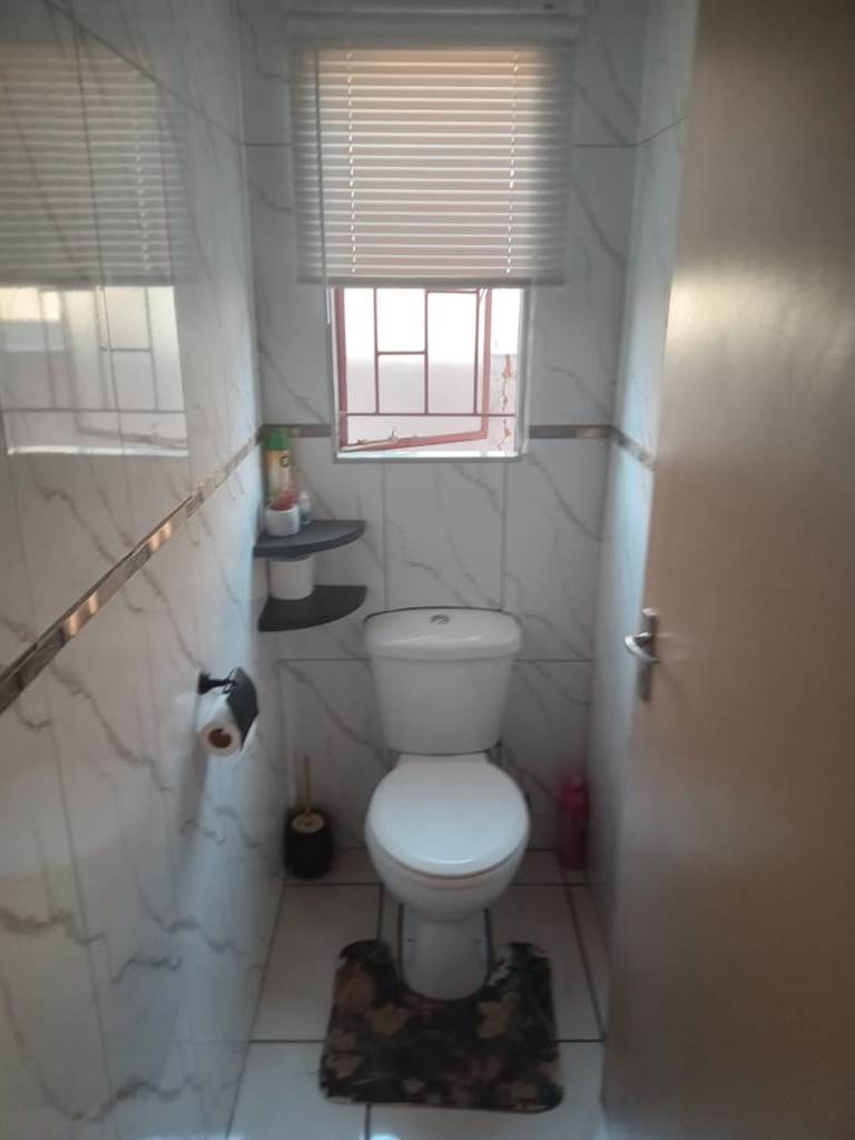 3 Bedroom Property for Sale in Soshanguve VV Gauteng