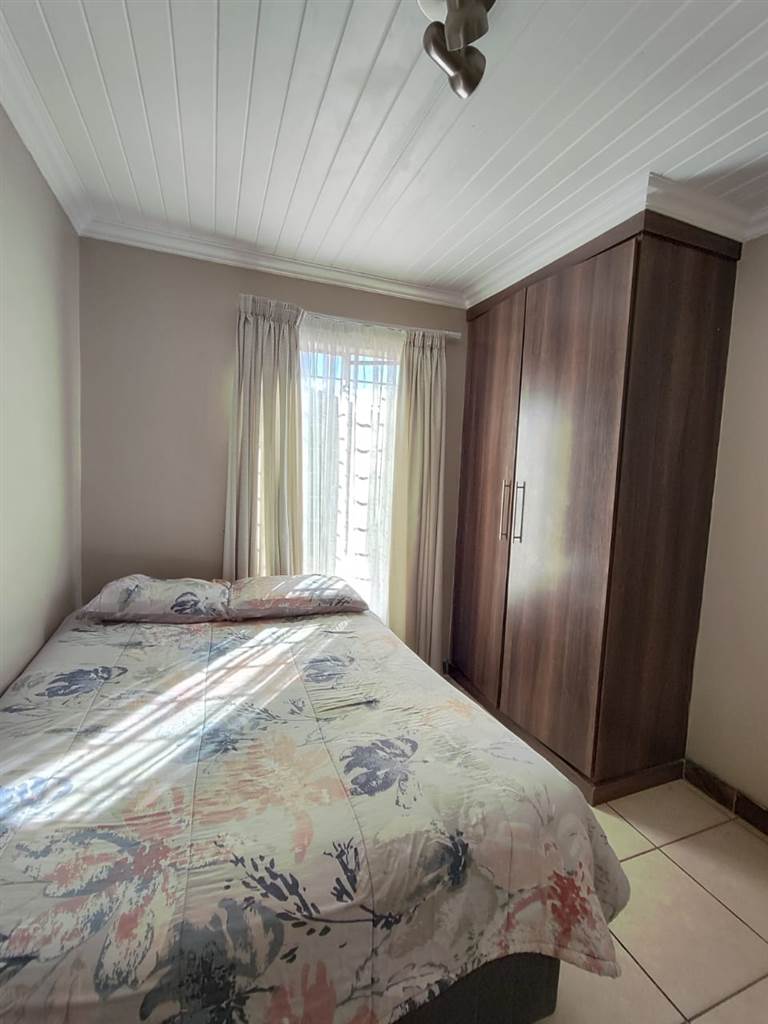 3 Bedroom Property for Sale in Andeon Gauteng