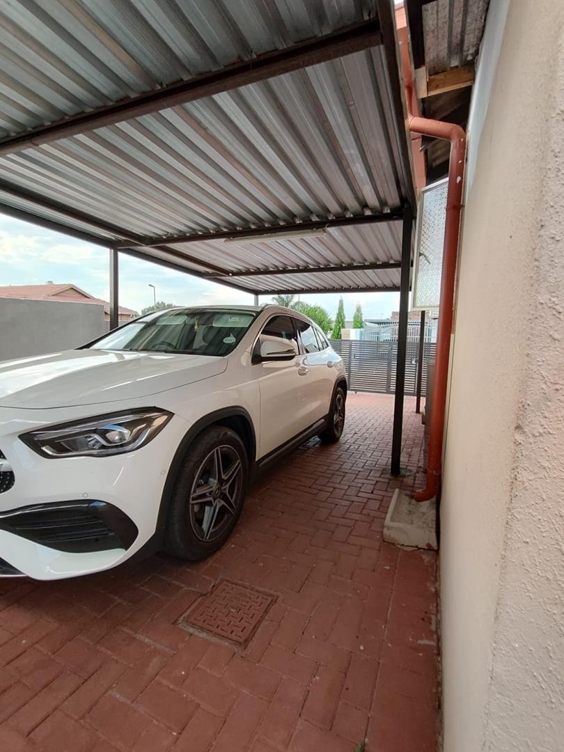 3 Bedroom Property for Sale in Amandasig Gauteng