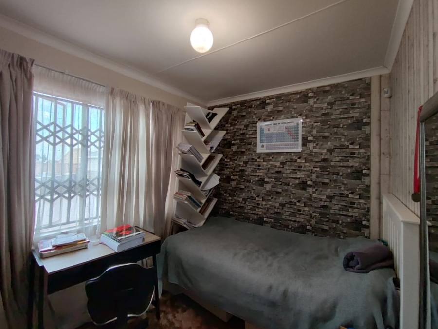 3 Bedroom Property for Sale in Amandasig Gauteng