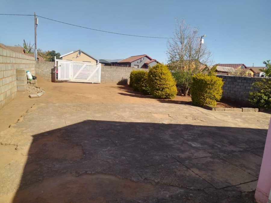 3 Bedroom Property for Sale in Soshanguve Gauteng