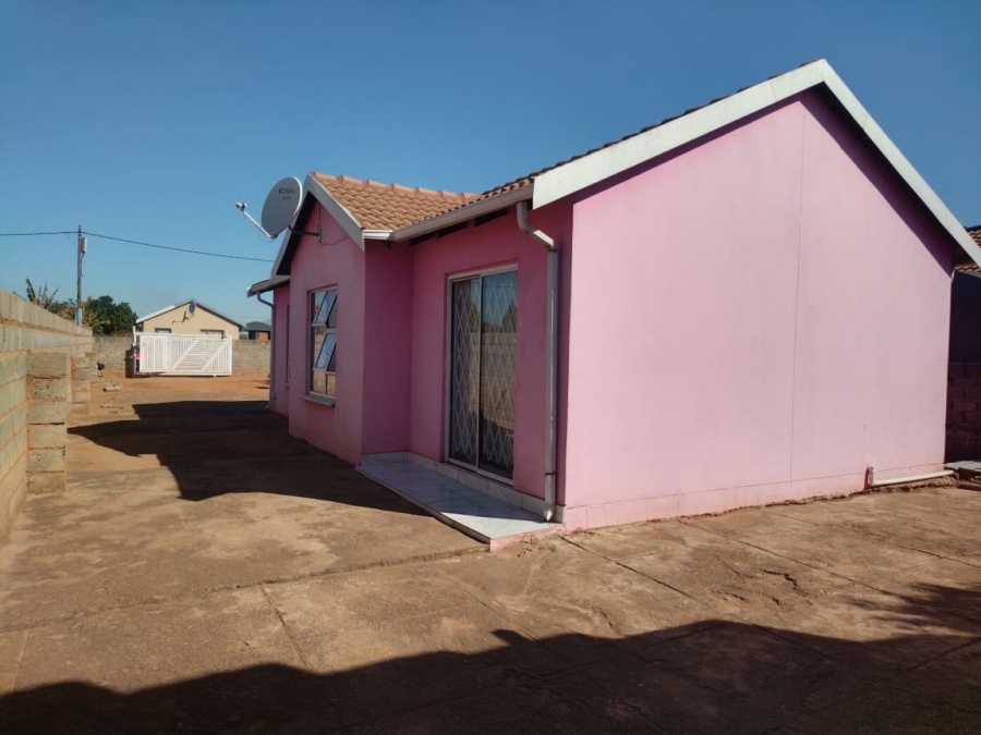 3 Bedroom Property for Sale in Soshanguve Gauteng