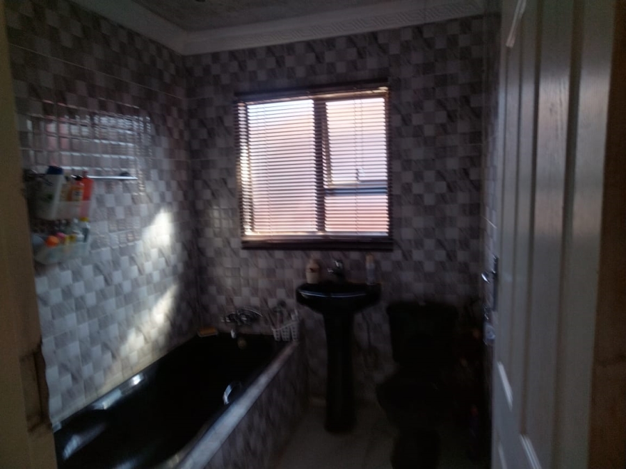 3 Bedroom Property for Sale in Soshanguve Gauteng