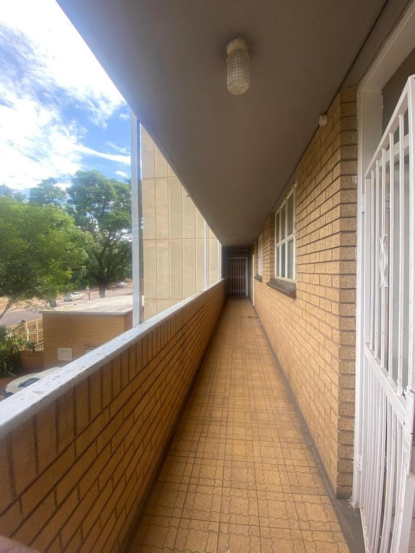 2 Bedroom Property for Sale in Pretoria Central Gauteng