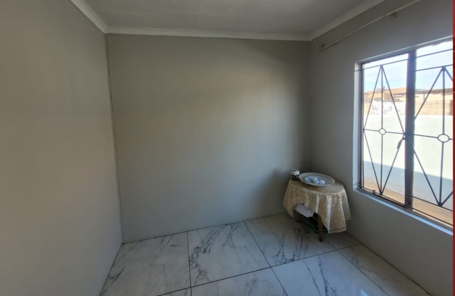 1 Bedroom Property for Sale in Soshanguve XX Gauteng