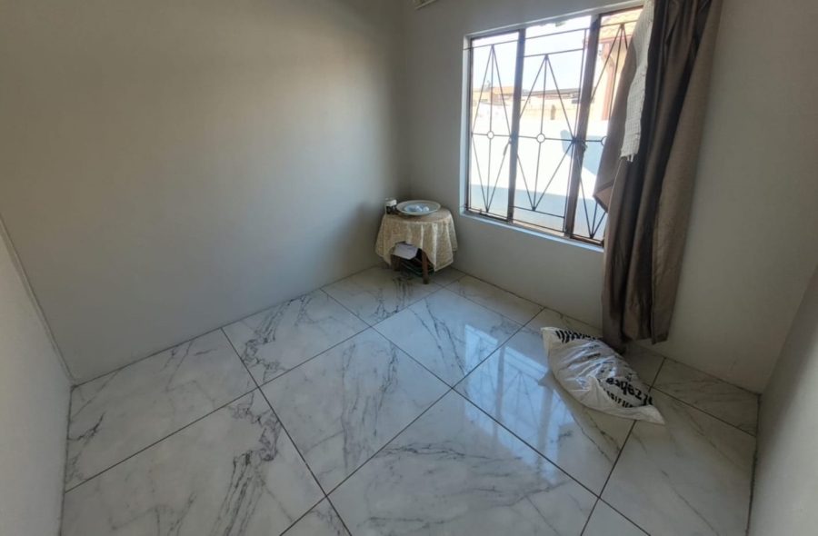 1 Bedroom Property for Sale in Soshanguve XX Gauteng