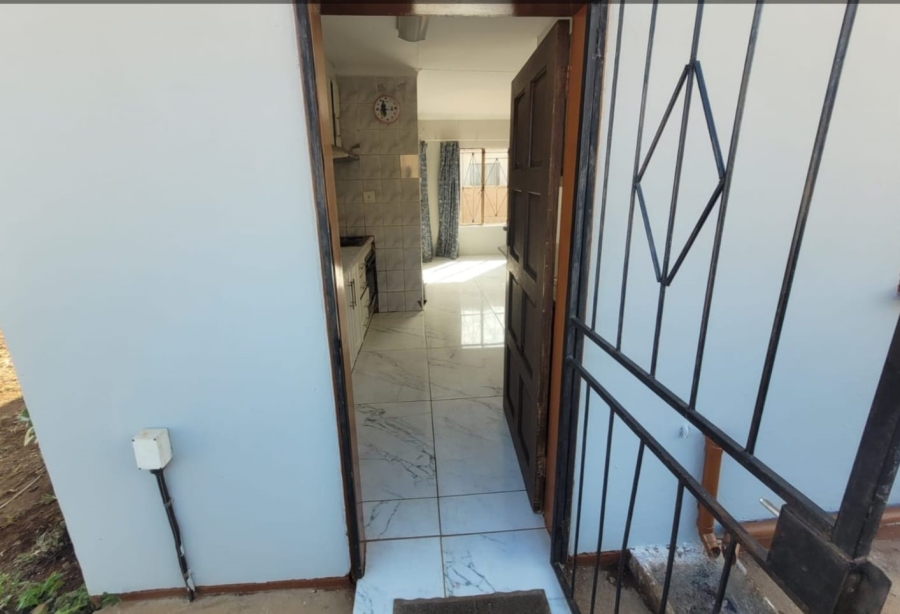1 Bedroom Property for Sale in Soshanguve XX Gauteng