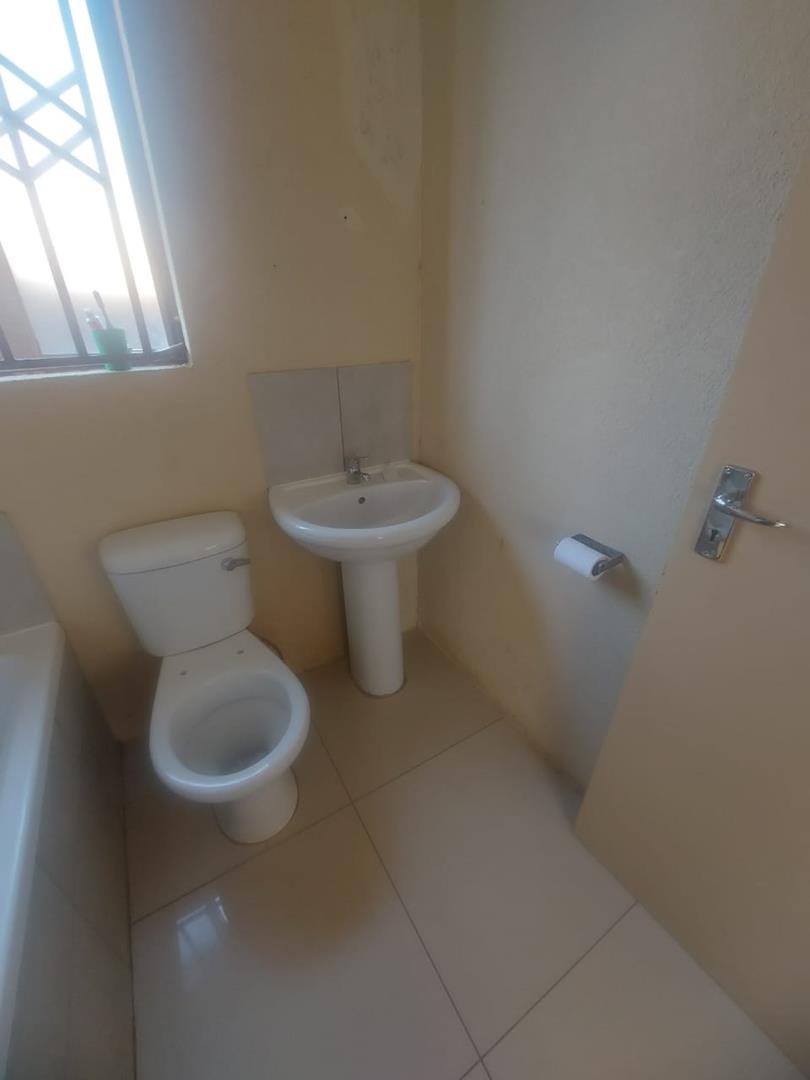 2 Bedroom Property for Sale in Soshanguve Gauteng