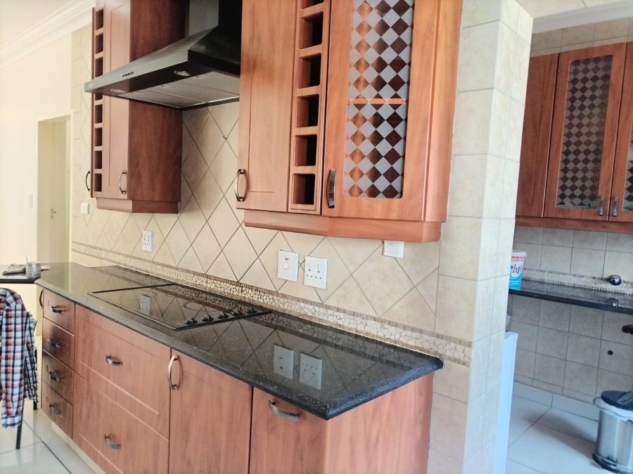 5 Bedroom Property for Sale in Ninapark Gauteng